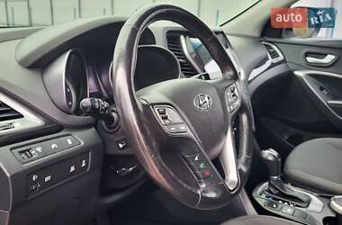 Внедорожник / Кроссовер Hyundai Santa FE 2014 в 