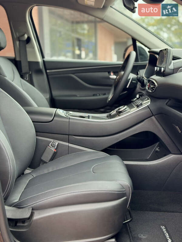 Внедорожник / Кроссовер Hyundai Santa FE 2023 в Одессе