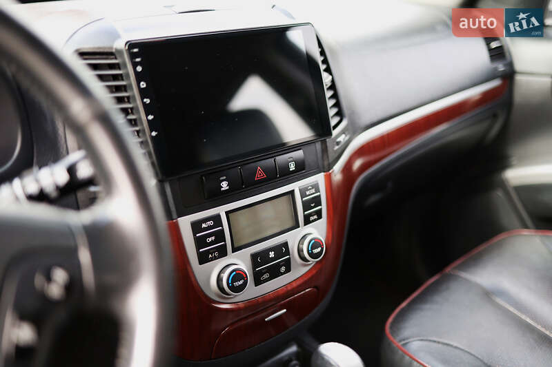 Внедорожник / Кроссовер Hyundai Santa FE 2007 в Ивано-Франковске