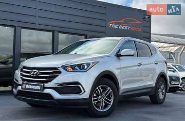 Внедорожник / Кроссовер Hyundai Santa FE 2017 в Ровно