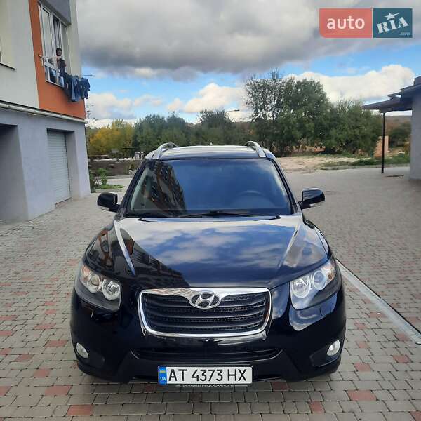 Позашляховик / Кросовер Hyundai Santa FE 2010 в Івано-Франківську