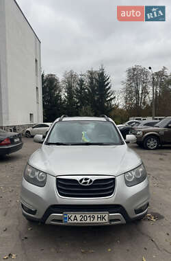 Внедорожник / Кроссовер Hyundai Santa FE 2012 в Киеве