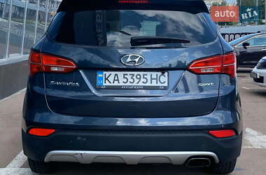Внедорожник / Кроссовер Hyundai Santa FE 2015 в 