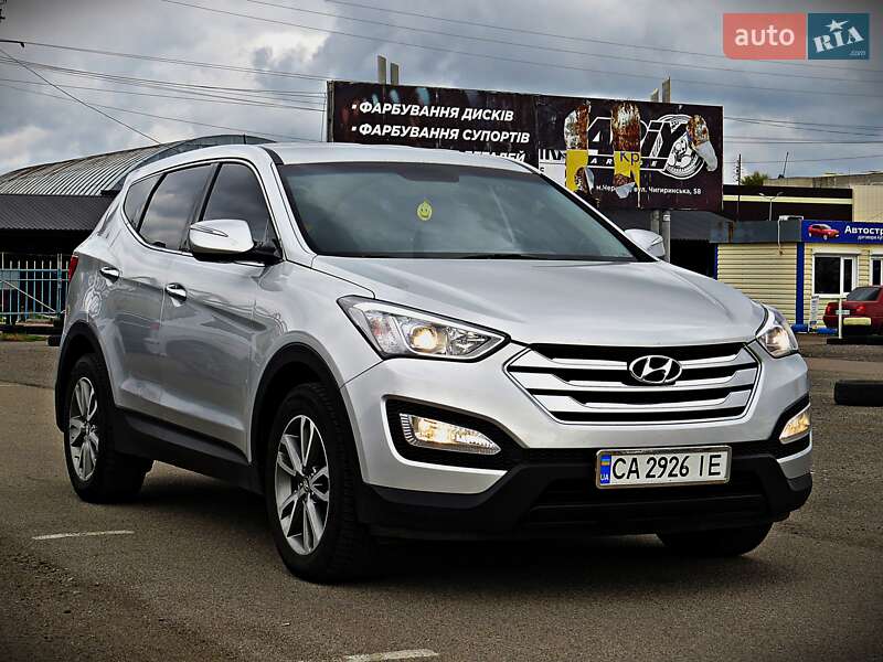 Внедорожник / Кроссовер Hyundai Santa FE 2012 в Черкассах