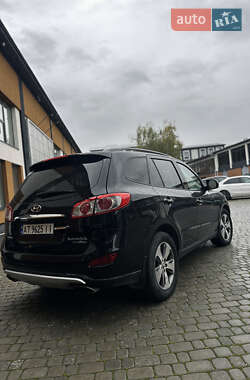 Позашляховик / Кросовер Hyundai Santa FE 2011 в 