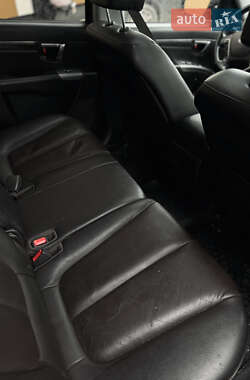 Позашляховик / Кросовер Hyundai Santa FE 2011 в 