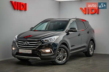 Внедорожник / Кроссовер Hyundai Santa FE 2016 в Киеве