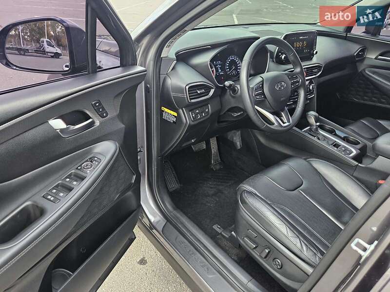 Внедорожник / Кроссовер Hyundai Santa FE 2018 в Днепре