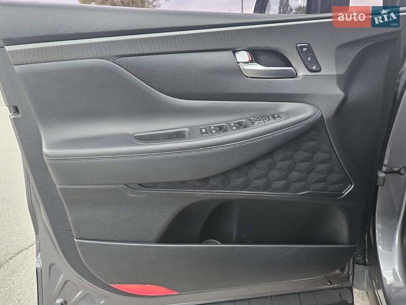 Внедорожник / Кроссовер Hyundai Santa FE 2018 в Днепре