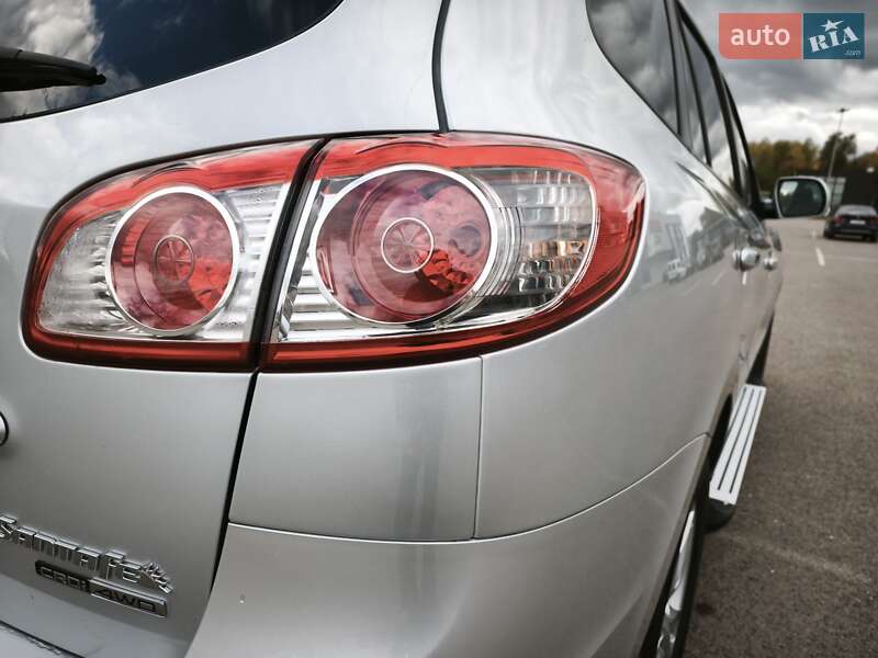 Внедорожник / Кроссовер Hyundai Santa FE 2010 в Ковеле