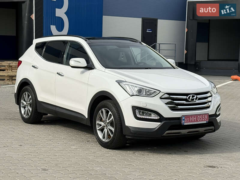 Внедорожник / Кроссовер Hyundai Santa FE 2014 в Ровно