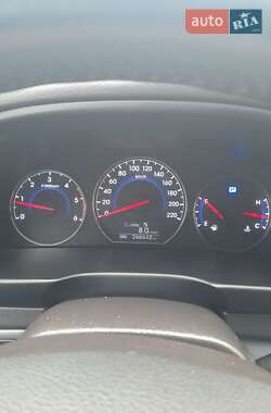 Внедорожник / Кроссовер Hyundai Santa FE 2010 в 