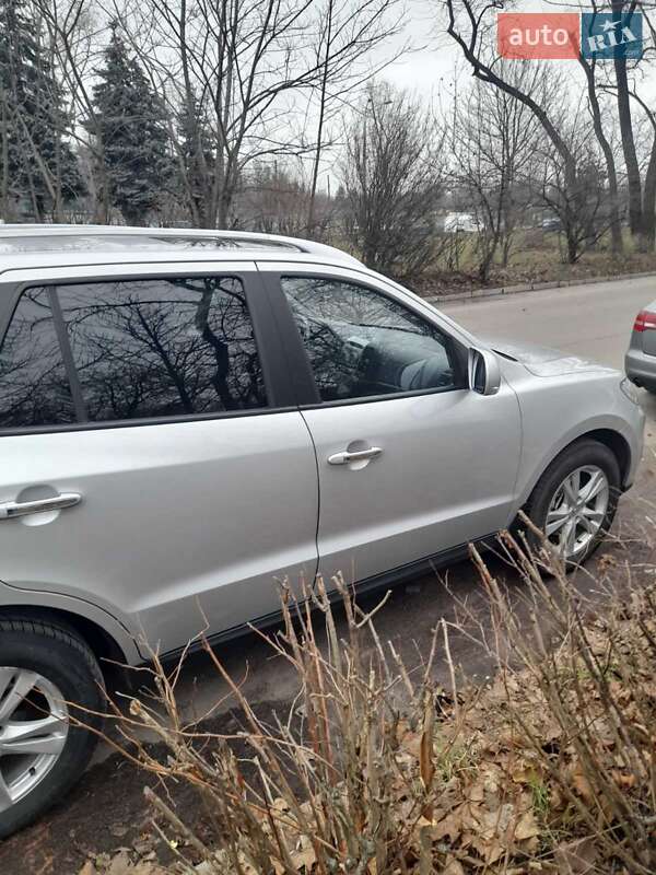Позашляховик / Кросовер Hyundai Santa FE 2010 в Києві фото 10 Позашляховик / Кросовер Hyundai Santa FE 2010 в Києві