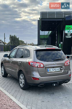 Внедорожник / Кроссовер Hyundai Santa FE 2011 в 
