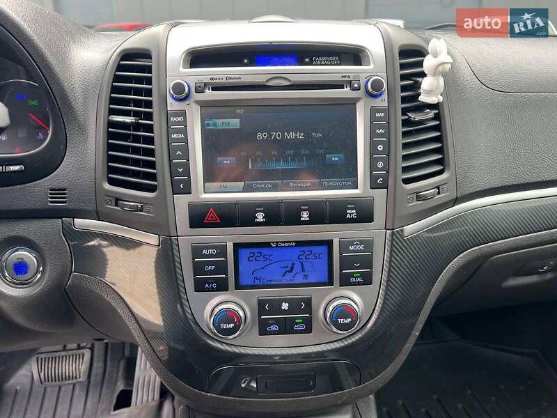 Внедорожник / Кроссовер Hyundai Santa FE 2012 в Львове