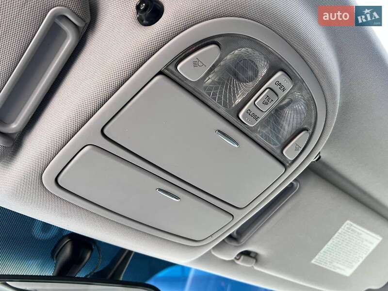 Внедорожник / Кроссовер Hyundai Santa FE 2012 в Львове