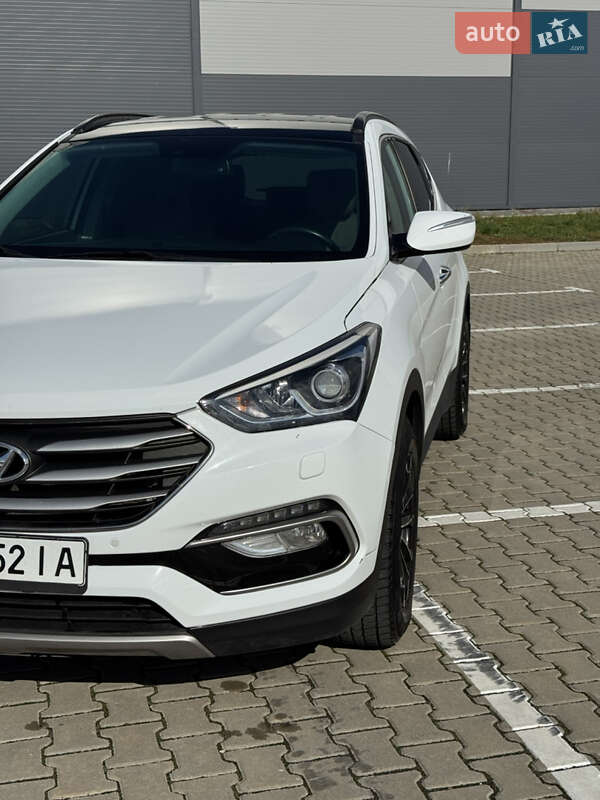Внедорожник / Кроссовер Hyundai Santa FE 2017 в Ивано-Франковске фото 12 Внедорожник / Кроссовер Hyundai Santa FE 2017 в Ивано-Франковске