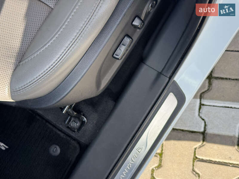 Внедорожник / Кроссовер Hyundai Santa FE 2017 в Ивано-Франковске фото 19 Внедорожник / Кроссовер Hyundai Santa FE 2017 в Ивано-Франковске