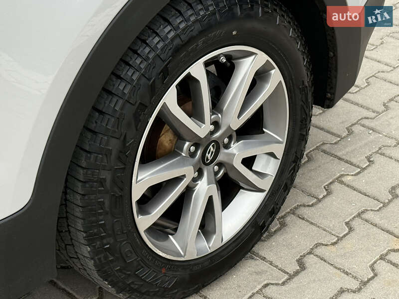 Внедорожник / Кроссовер Hyundai Santa FE 2014 в Ровно фото 20 Внедорожник / Кроссовер Hyundai Santa FE 2014 в Ровно