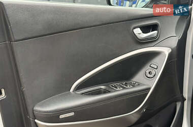 Внедорожник / Кроссовер Hyundai Santa FE 2014 в 