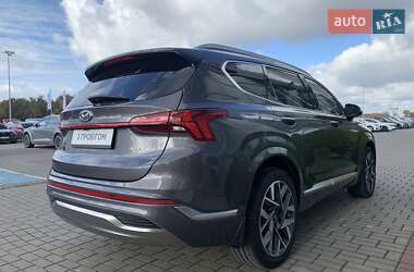 Внедорожник / Кроссовер Hyundai Santa FE 2021 в 