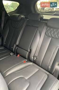 Внедорожник / Кроссовер Hyundai Santa FE 2021 в 