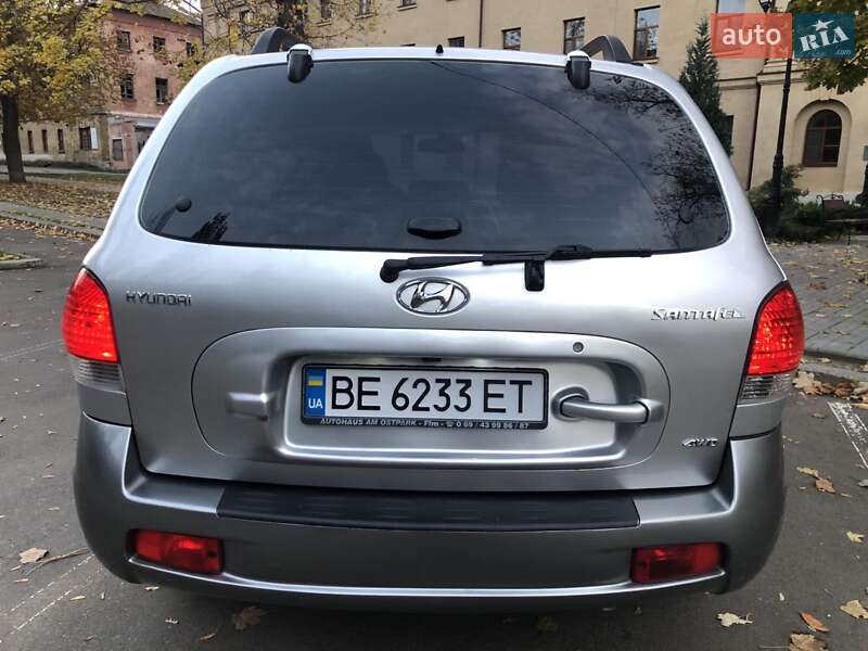Внедорожник / Кроссовер Hyundai Santa FE 2005 в Николаеве