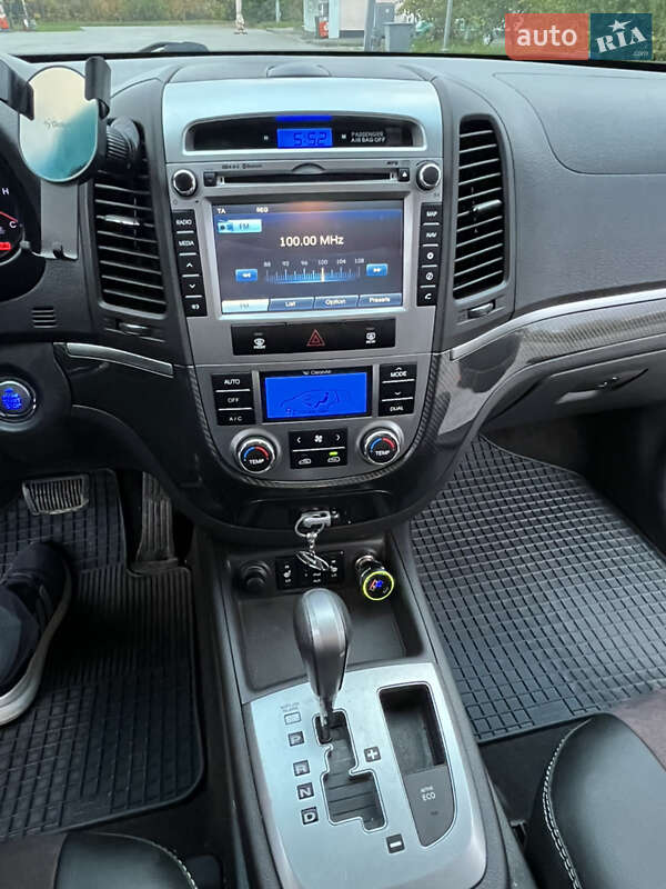 Позашляховик / Кросовер Hyundai Santa FE 2011 в Шаргороді