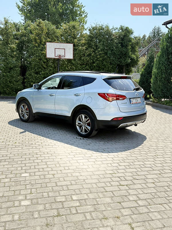 Внедорожник / Кроссовер Hyundai Santa FE 2012 в Ивано-Франковске фото 12 Внедорожник / Кроссовер Hyundai Santa FE 2012 в Ивано-Франковске