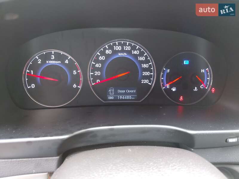 Внедорожник / Кроссовер Hyundai Santa FE 2011 в Киеве фото 35 Внедорожник / Кроссовер Hyundai Santa FE 2011 в Киеве