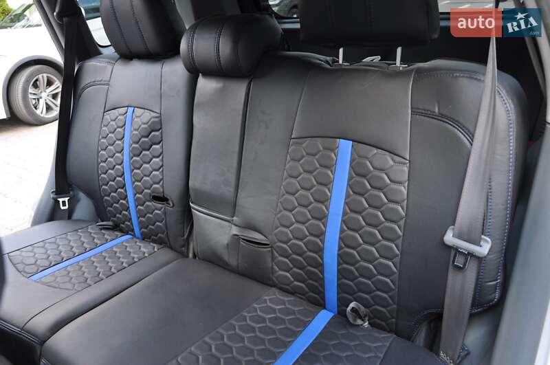 Внедорожник / Кроссовер Hyundai Santa FE 2001 в Одессе фото 21 Внедорожник / Кроссовер Hyundai Santa FE 2001 в Одессе