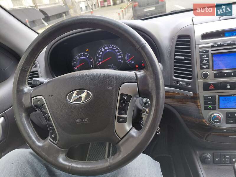 Внедорожник / Кроссовер Hyundai Santa FE 2011 в Киеве фото 40 Внедорожник / Кроссовер Hyundai Santa FE 2011 в Киеве