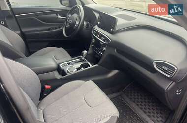 Внедорожник / Кроссовер Hyundai Santa FE 2020 в 