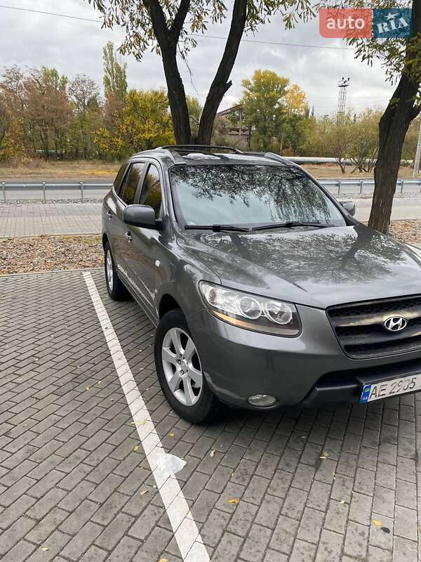 Внедорожник / Кроссовер Hyundai Santa FE 2006 в 