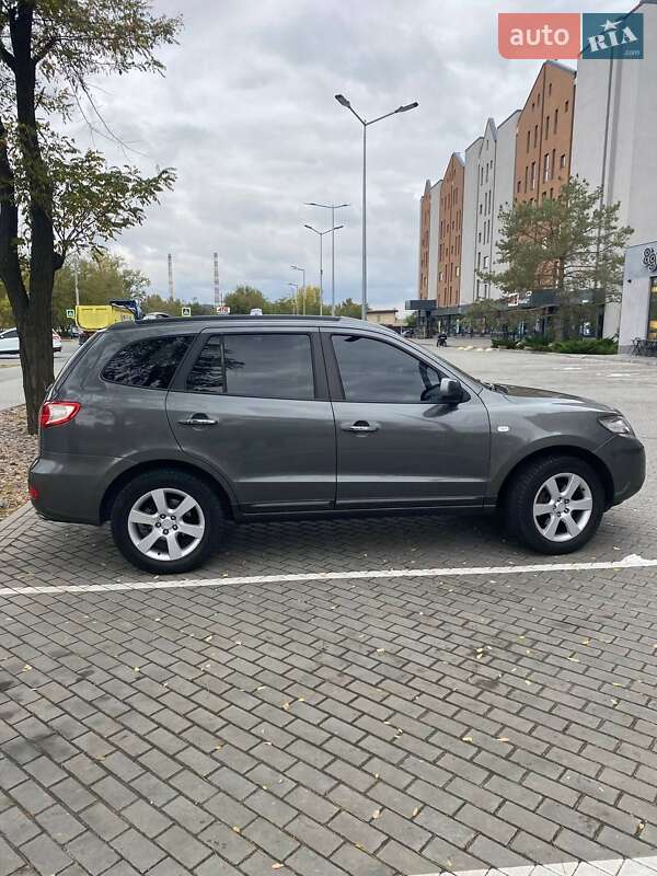 Внедорожник / Кроссовер Hyundai Santa FE 2006 в Днепре