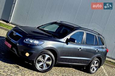 Внедорожник / Кроссовер Hyundai Santa FE 2012 в 