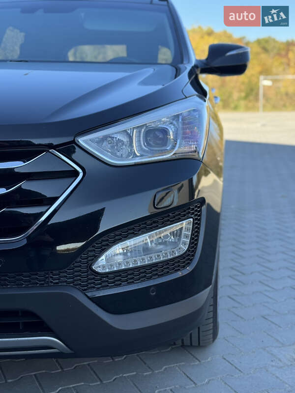 Внедорожник / Кроссовер Hyundai Santa FE 2013 в Дубно фото 11 Внедорожник / Кроссовер Hyundai Santa FE 2013 в Дубно