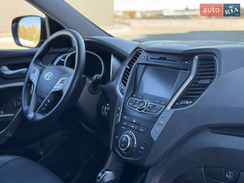 Внедорожник / Кроссовер Hyundai Santa FE 2013 в Дубно фото 26 Внедорожник / Кроссовер Hyundai Santa FE 2013 в Дубно