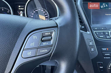 Позашляховик / Кросовер Hyundai Santa FE 2013 в  фото 33 Позашляховик / Кросовер Hyundai Santa FE 2013 в