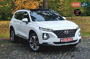 Внедорожник / Кроссовер Hyundai Santa FE 2018 в Киеве