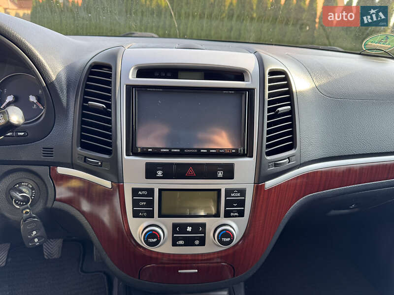 Внедорожник / Кроссовер Hyundai Santa FE 2008 в Луцке фото 16 Внедорожник / Кроссовер Hyundai Santa FE 2008 в Луцке