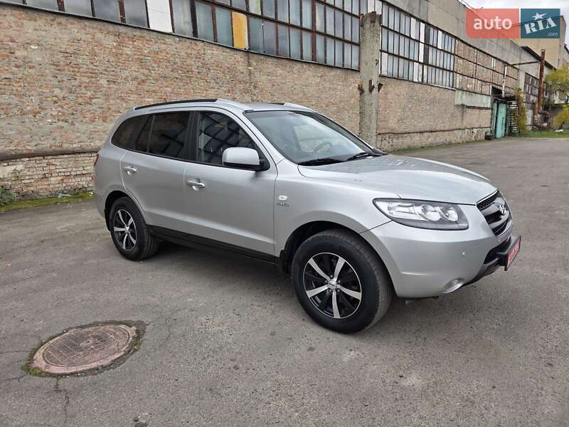 Внедорожник / Кроссовер Hyundai Santa FE 2007 в 
