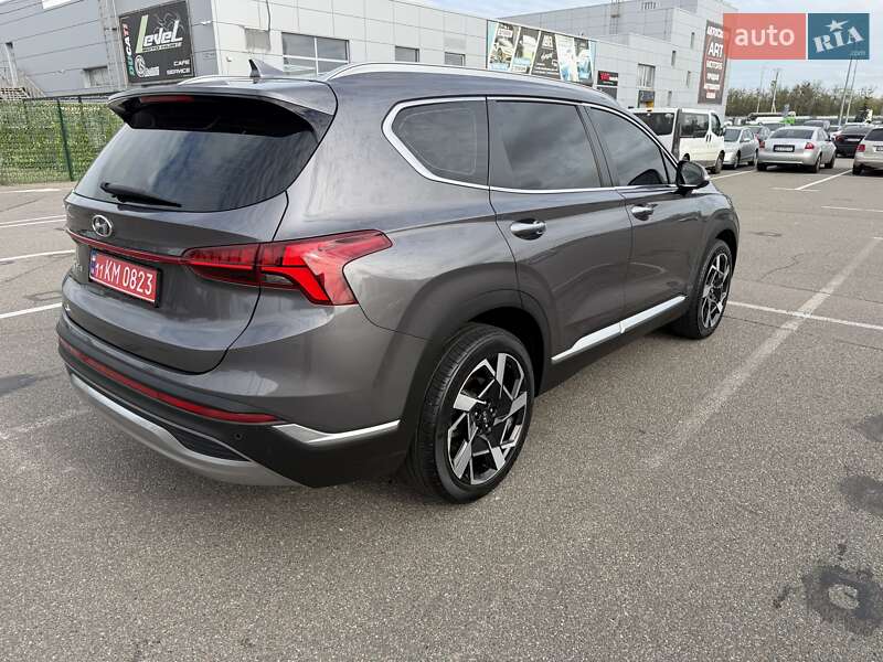 Внедорожник / Кроссовер Hyundai Santa FE 2021 в Киеве
