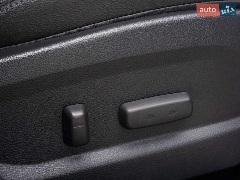 Позашляховик / Кросовер Hyundai Santa FE 2015 в Одесі фото 32 Позашляховик / Кросовер Hyundai Santa FE 2015 в Одесі