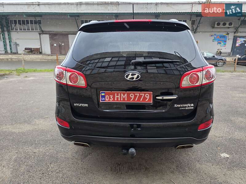 Внедорожник / Кроссовер Hyundai Santa FE 2011 в Луцке