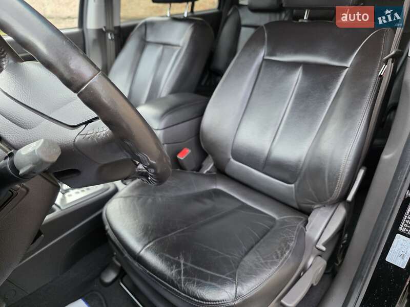 Внедорожник / Кроссовер Hyundai Santa FE 2011 в Луцке