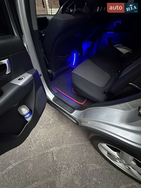 Внедорожник / Кроссовер Hyundai Santa FE 2006 в Кривом Роге