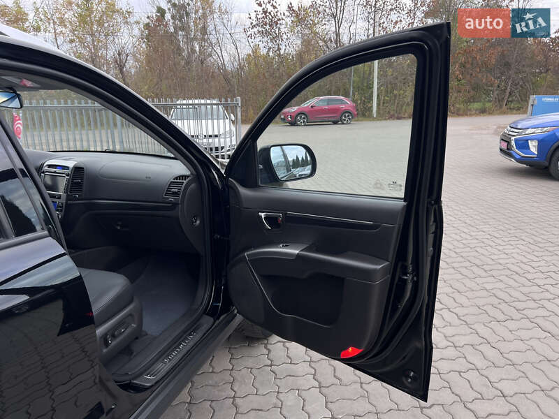 Внедорожник / Кроссовер Hyundai Santa FE 2011 в Нововолынске фото 28 Внедорожник / Кроссовер Hyundai Santa FE 2011 в Нововолынске