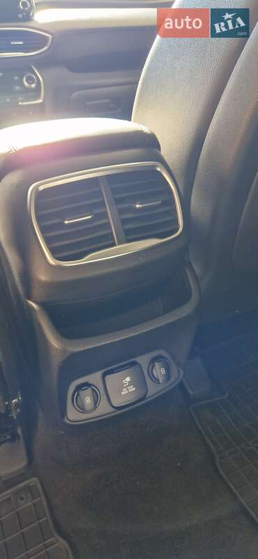 Внедорожник / Кроссовер Hyundai Santa FE 2018 в Килии фото 25 Внедорожник / Кроссовер Hyundai Santa FE 2018 в Килии