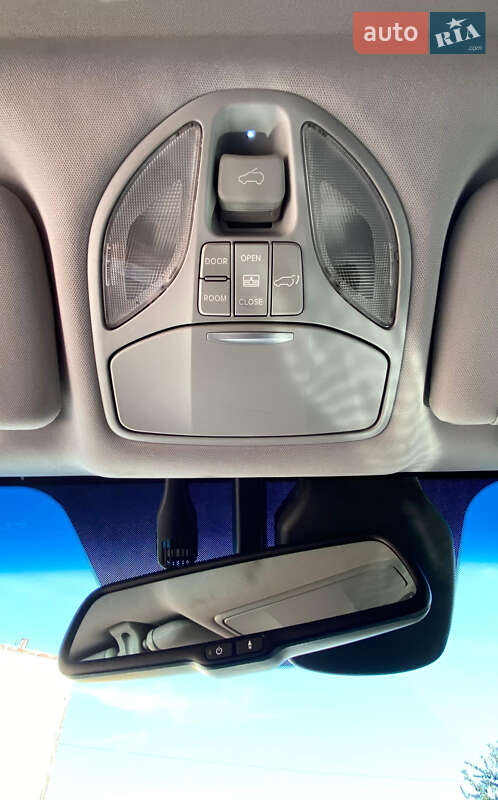 Внедорожник / Кроссовер Hyundai Santa FE 2015 в Ровно